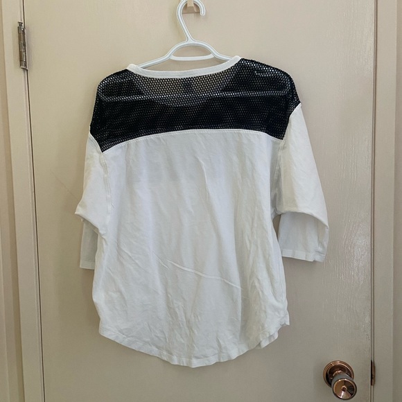 Victoria’s Secret Pink Long Sleeve - Picture 2 of 4